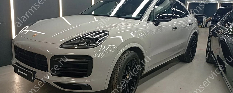 Защитная полировка кузова автомобиля Порш Каен