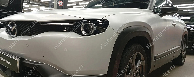 Mazda Elektro оклейка в матовую плёнку